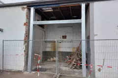 Pfosten-Riegel-Konstruktion-fuer-Industrie-Sektionaltor
