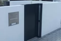 Tuer-pulverbeschichtet-mit-LED-Seitenelement-und-Bewegungsmelder